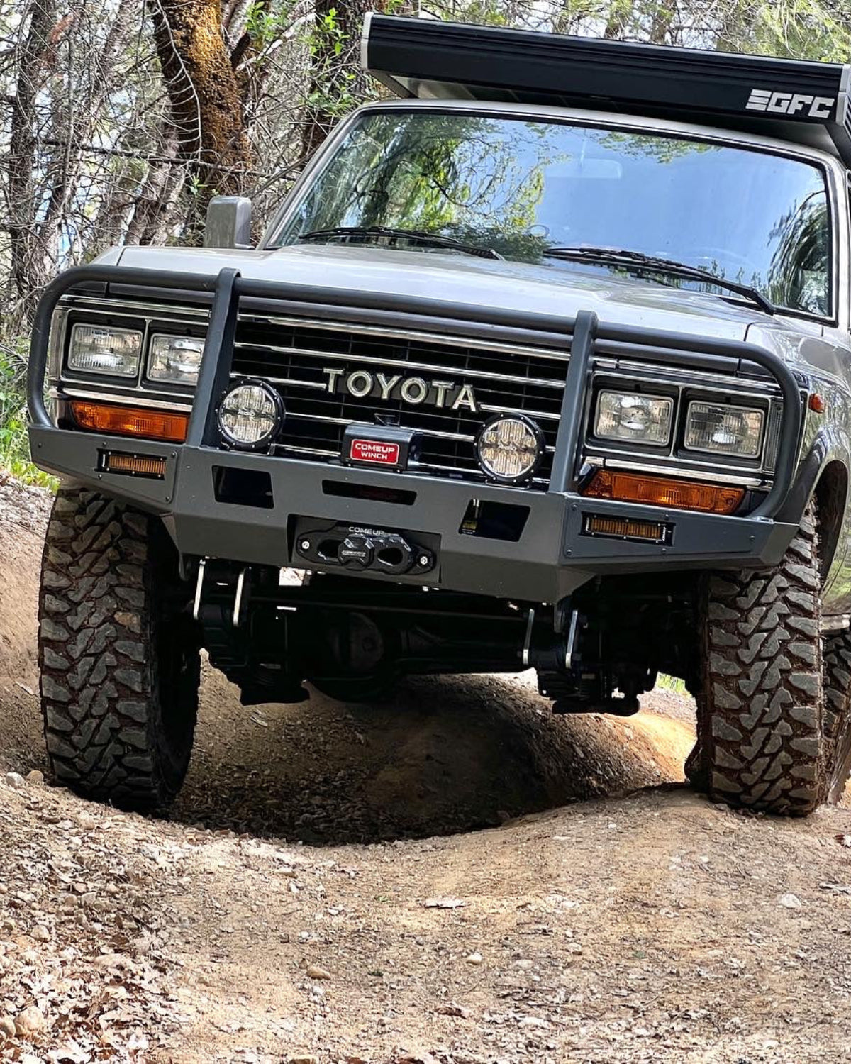 Dissent Off-Road Front Bumper for Land Cruiser 60 Series (1981–1990)