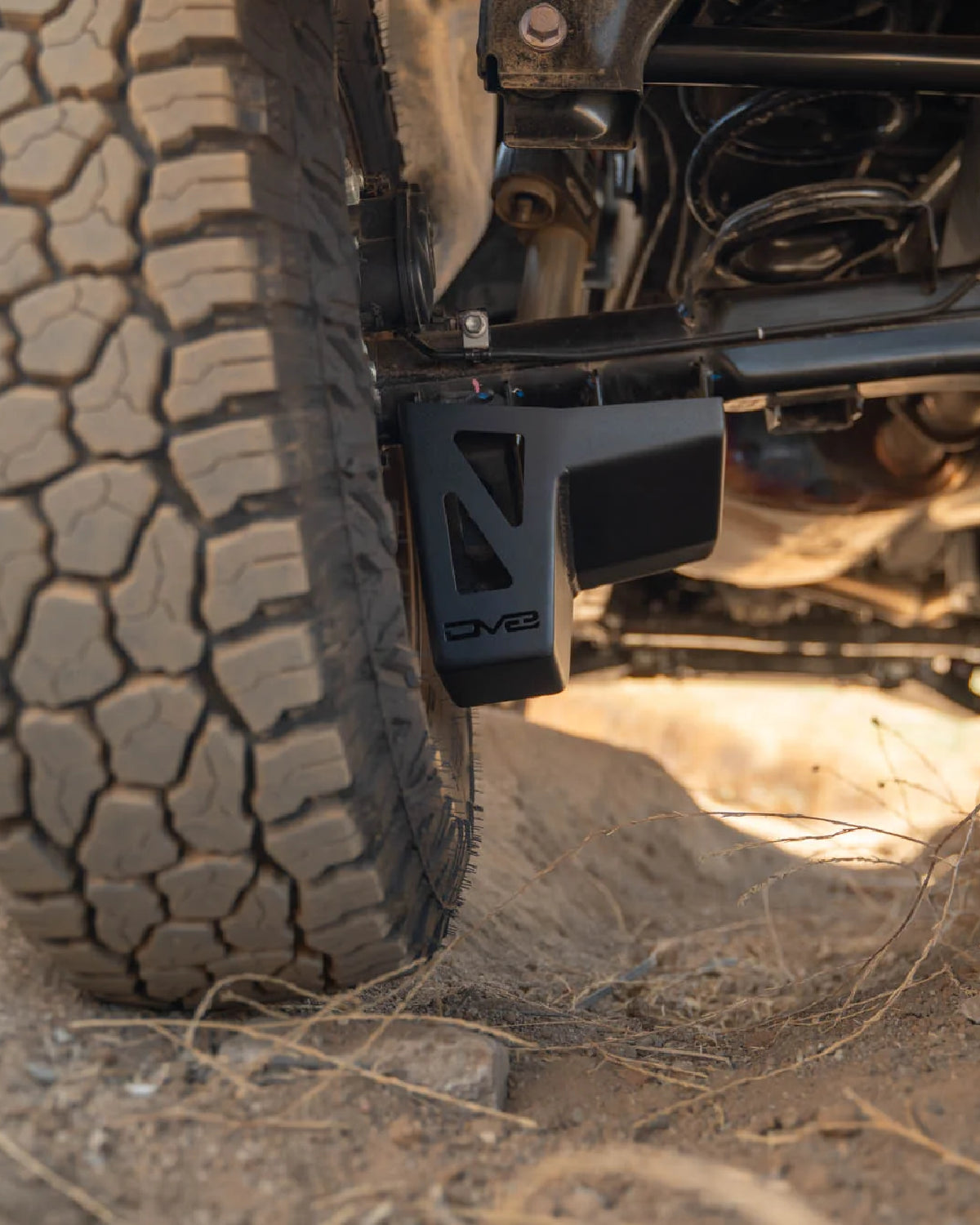 DV8 Offroad 4 mm Steel Rear Shock and Link Mount Skid Plates for 4th-Gen Tacoma (2024–Present) - Pair