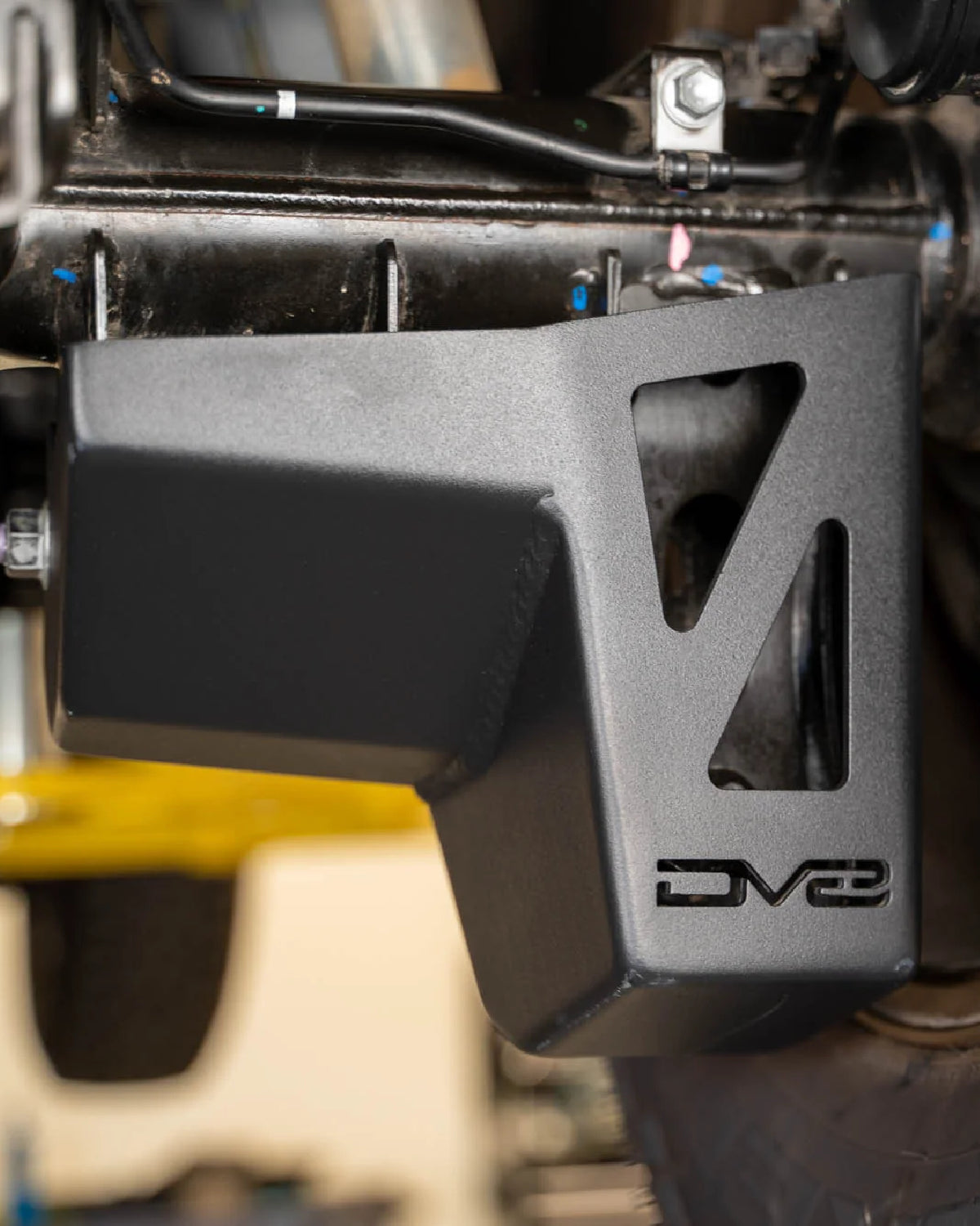 DV8 Offroad 4 mm Steel Rear Shock and Link Mount Skid Plates for 6th-Gen 4Runner (2025–Present) - Pair