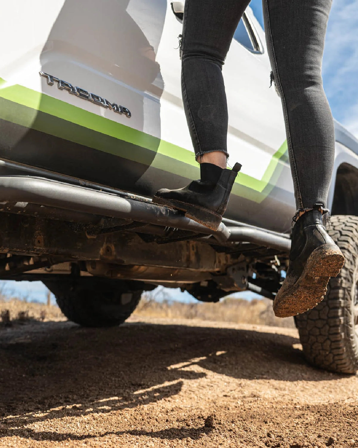 DV8 Offroad OE Plus Series Side Steps for 4th-Gen Tacoma Double Cab (2024–Present) - Pair