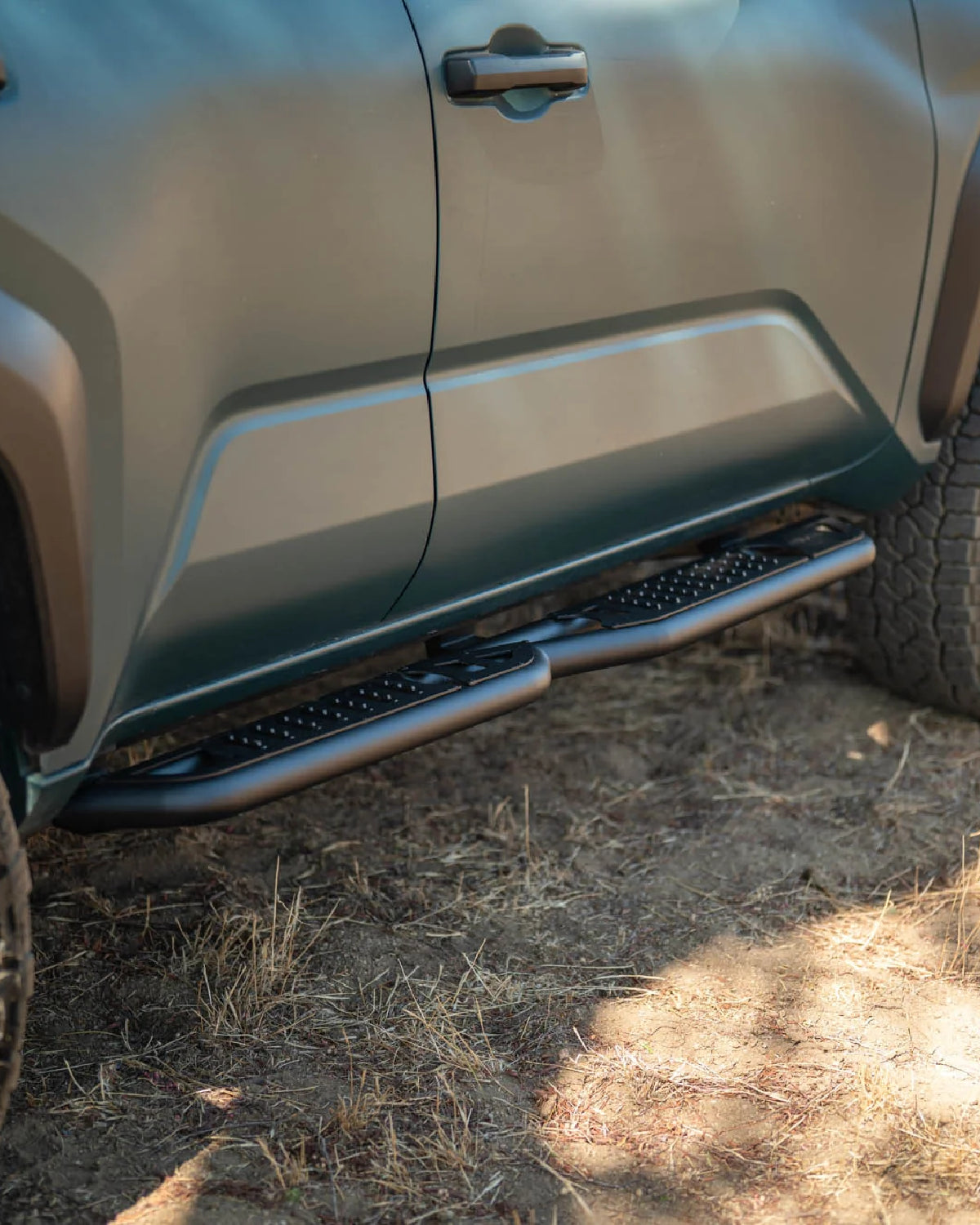 DV8 Offroad OE Plus Series Side Steps for 6th-Gen 4Runner (2025–Present) - Pair