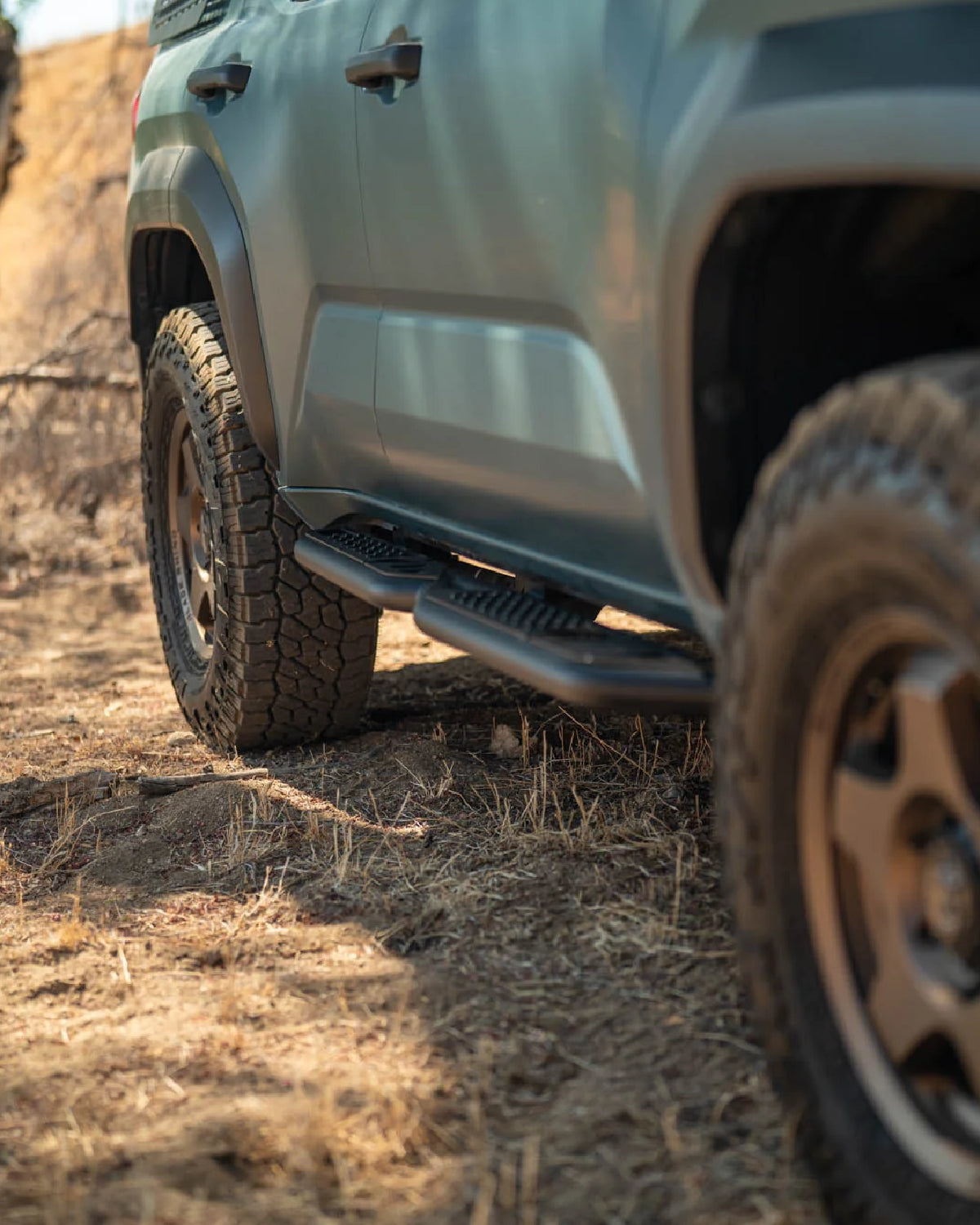 DV8 Offroad OE Plus Series Side Steps for 6th-Gen 4Runner (2025–Present) - Pair