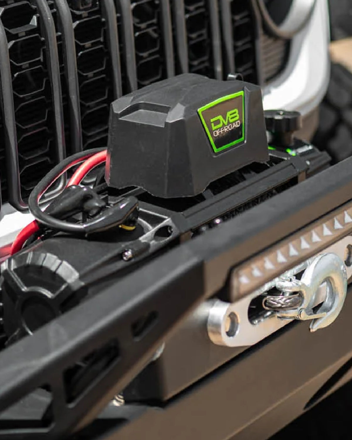 DV8 Offroad Xtract 12,000 lb Winch with Synthetic Winch Rope