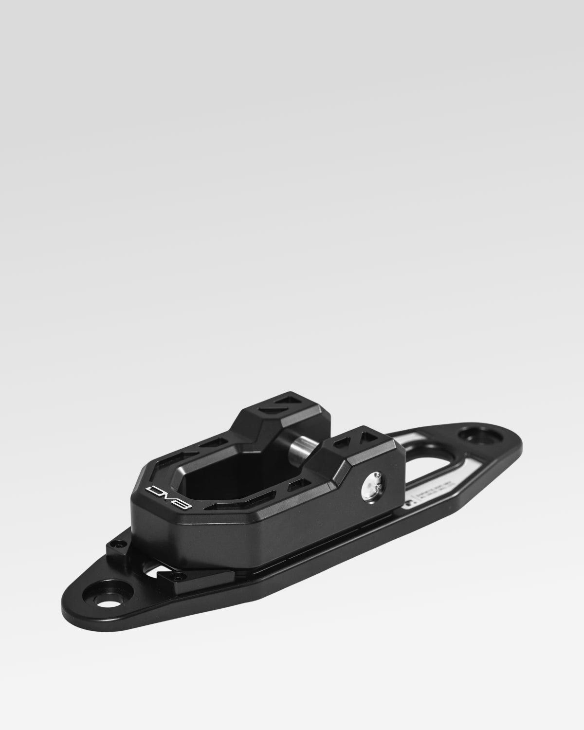 DV8 Offroad Xtract Fairlead with Recovery Shackle in Black Anodized Finish