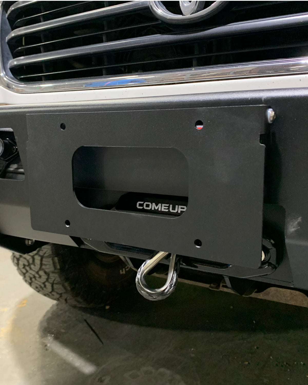 Dissent Off-Road Flip-Up License Plate Mounting Bracket