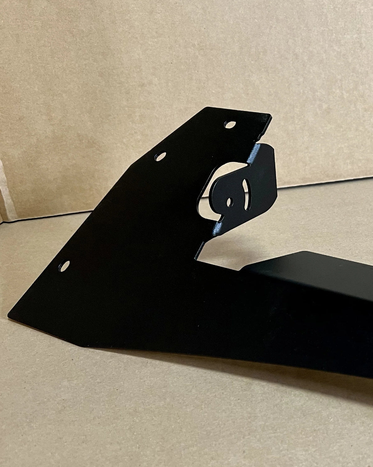 Dissent Off-Road Roof Rack Fairing for 40" Light Bar for Land Cruiser 100 Series (1998–2007) & LX 470 (1998–2007)