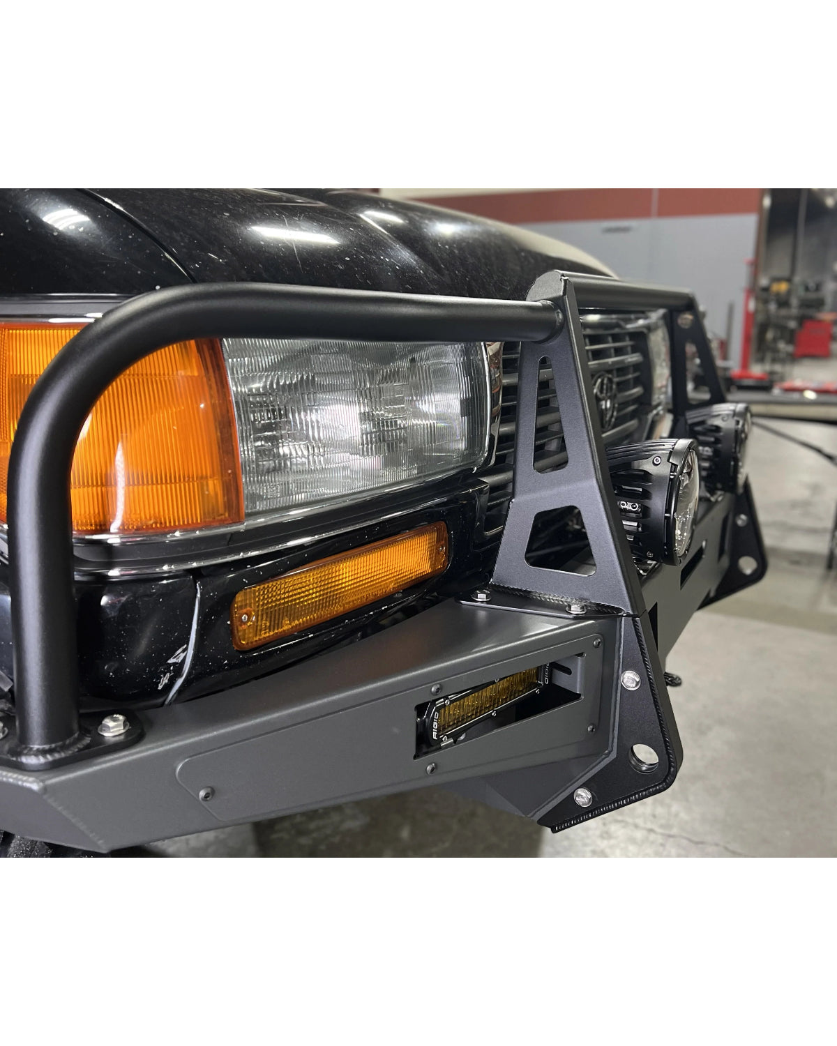 Dissent Off-Road Bull Bar for Land Cruiser 80 Series (1991–1997)