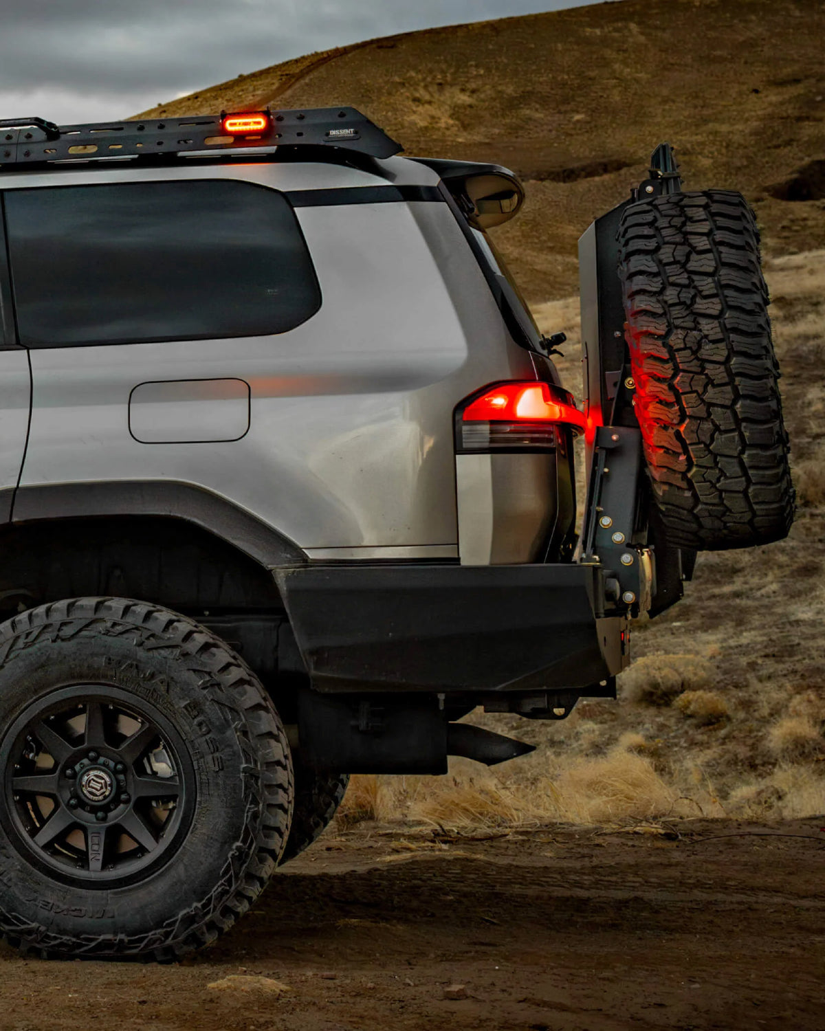 Dissent Off-Road Rigid Industries SR-L Series Off-Road Spreader Light Pod Mounting Brackets - Pair