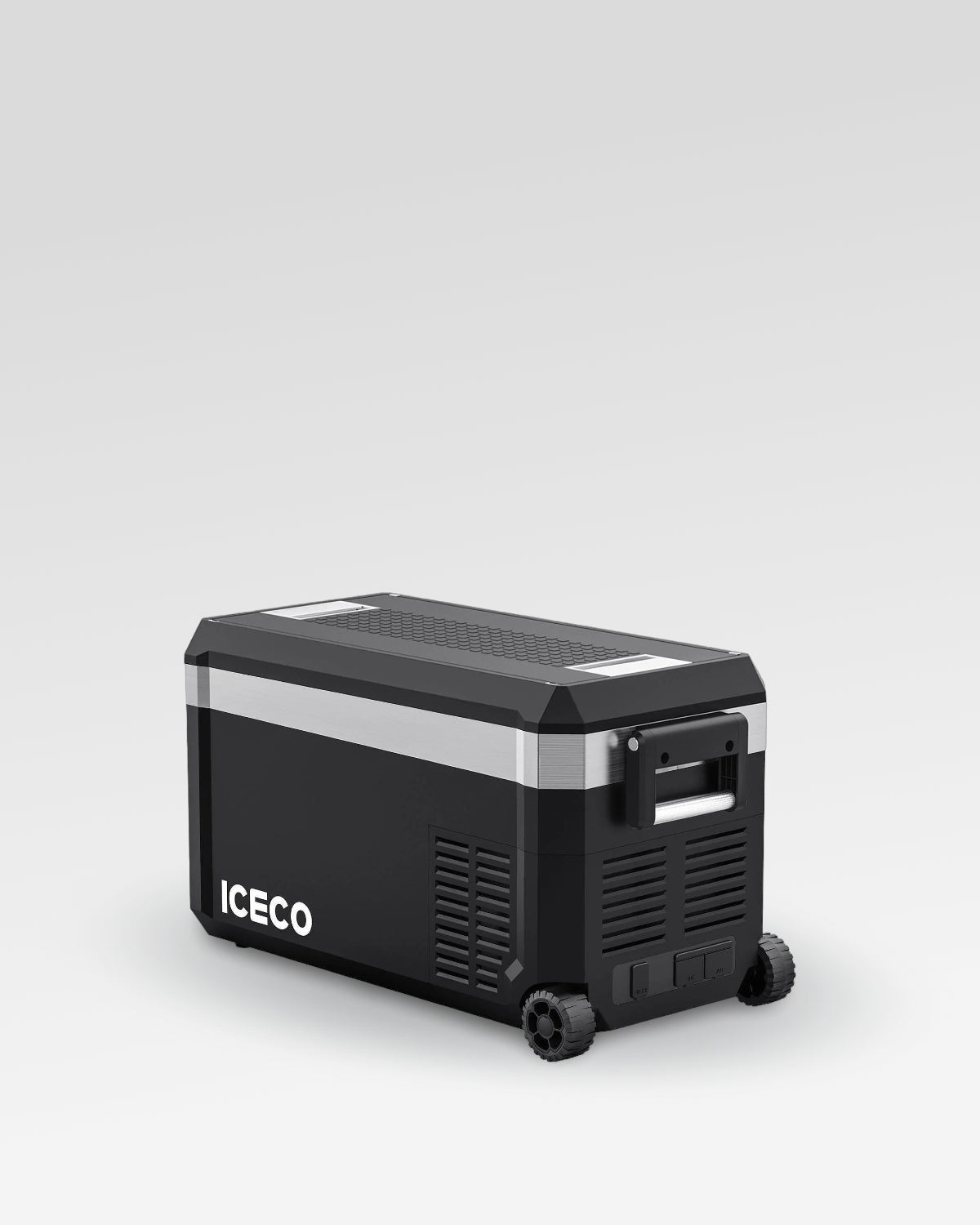 ICECO JP30 Pro Single-Zone Wheeled Fridge-Freezer (31-Quart, Black & Silver) with Insulated Protective Cover