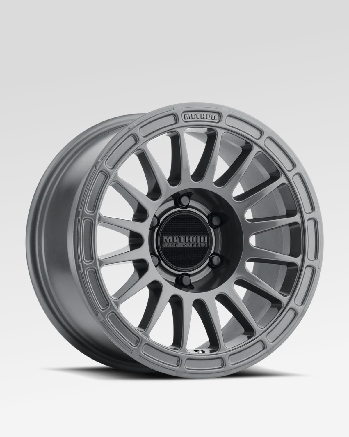 Method Race Wheels 314 17 x 8.5 in Wheel in Gloss Titanium Gray with 0 mm Offset and 6 x 139.7 mm Bolt Pattern