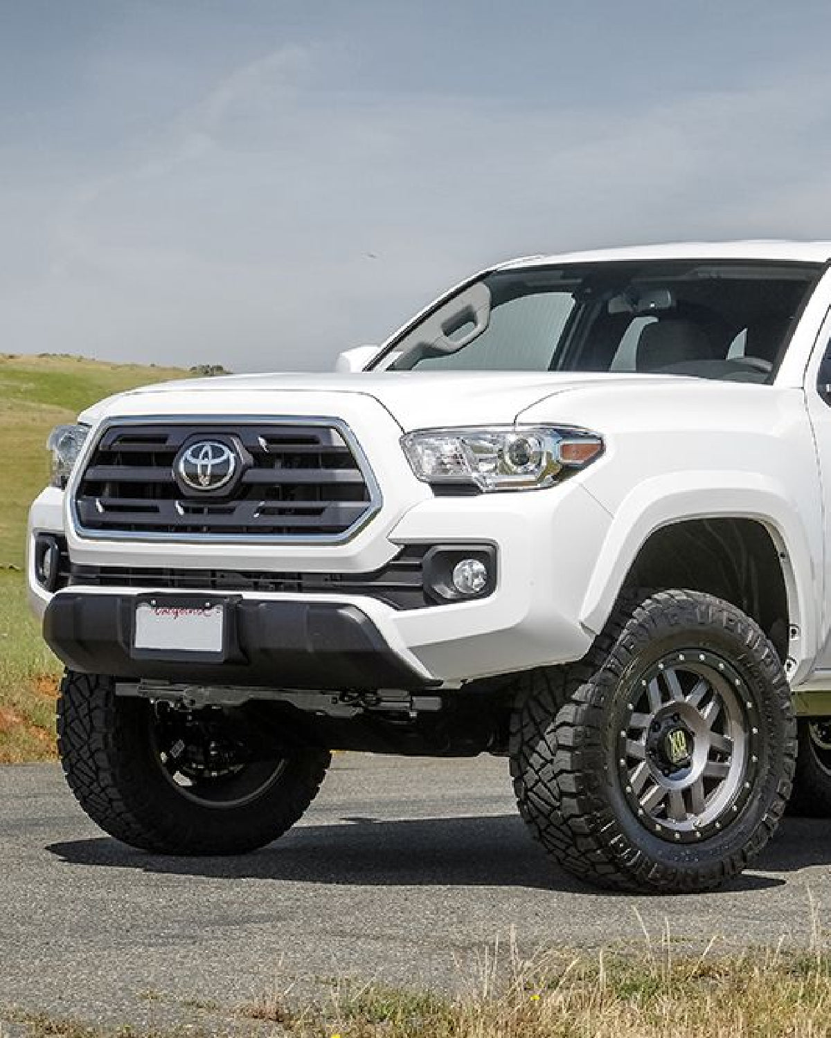 ReadyLift SST 2.1 Suspension Kit with 2.5 in Front Lift and 2.5 in Rear Lift for Toyota Tacoma (2005–2023)