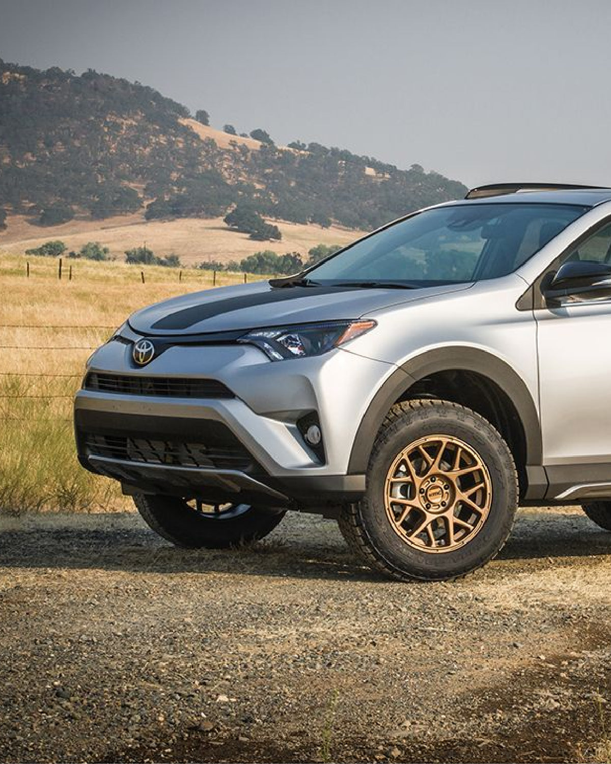 ReadyLift SST Suspension Kit with 2 in Front Lift and 1 in Rear Lift for 4th-Gen RAV4 (2013–2018)