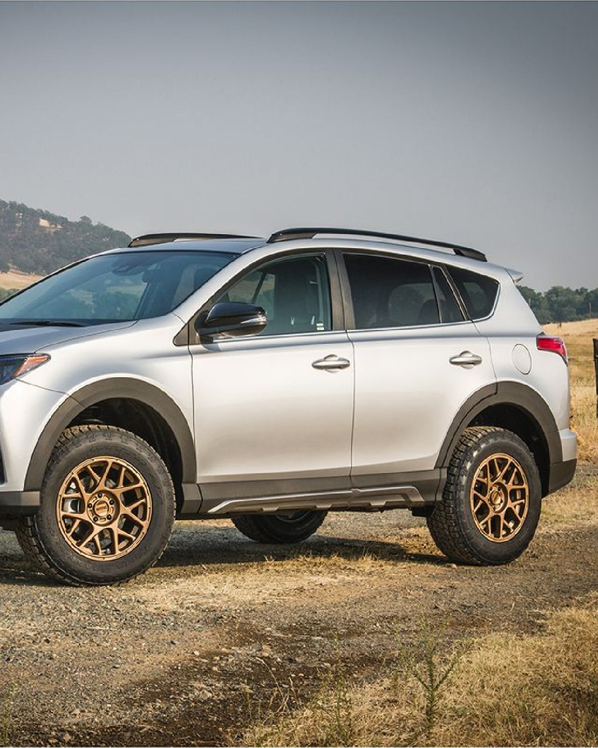 ReadyLift SST Suspension Kit with 2 in Front Lift and 1 in Rear Lift for 4th-Gen RAV4 (2013–2018)