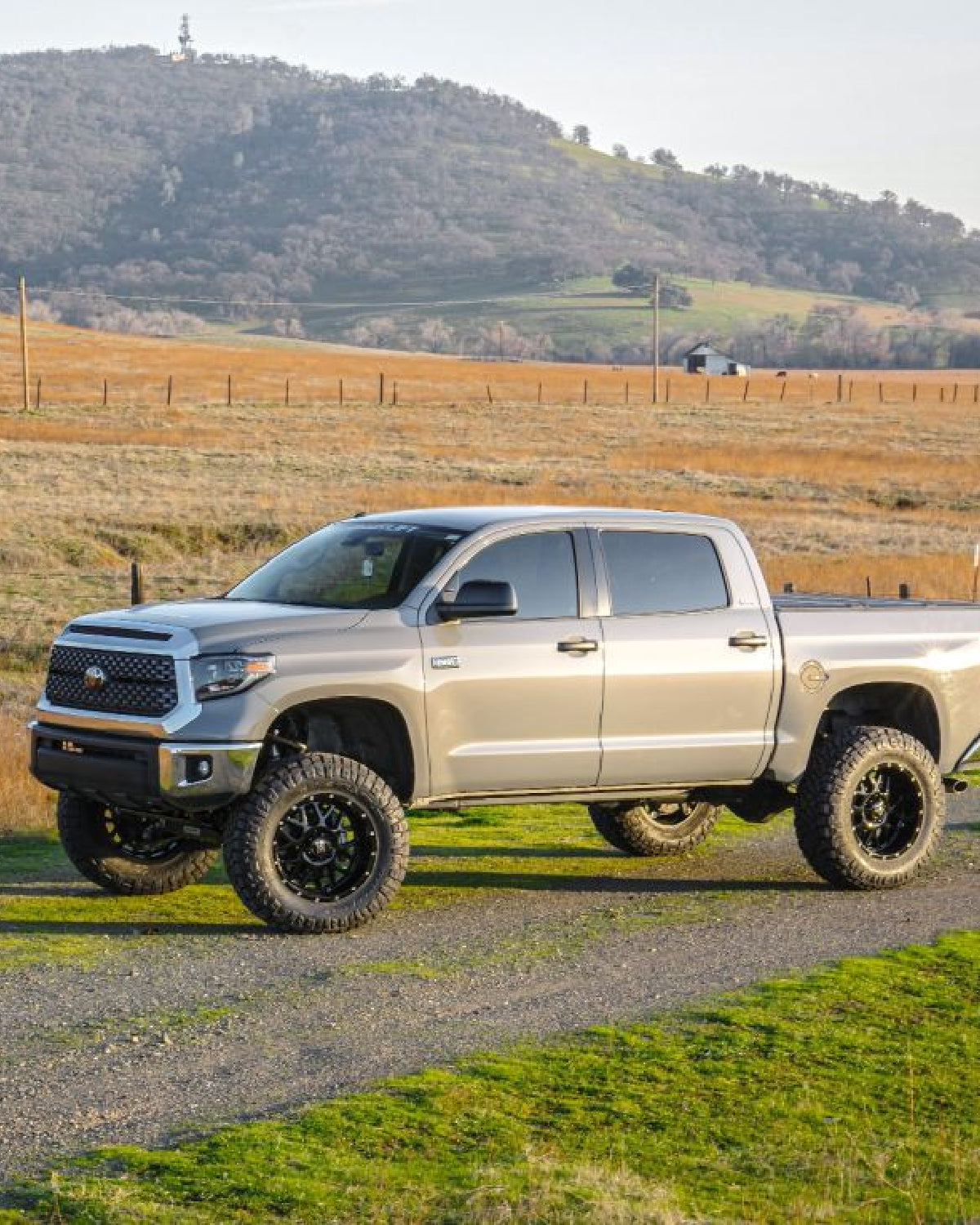 ReadyLift Suspension Kit with 8 in Front Lift, 8 in Rear Lift, and TeraFlex Falcon Shocks for Toyota Tundra (2007–2021)