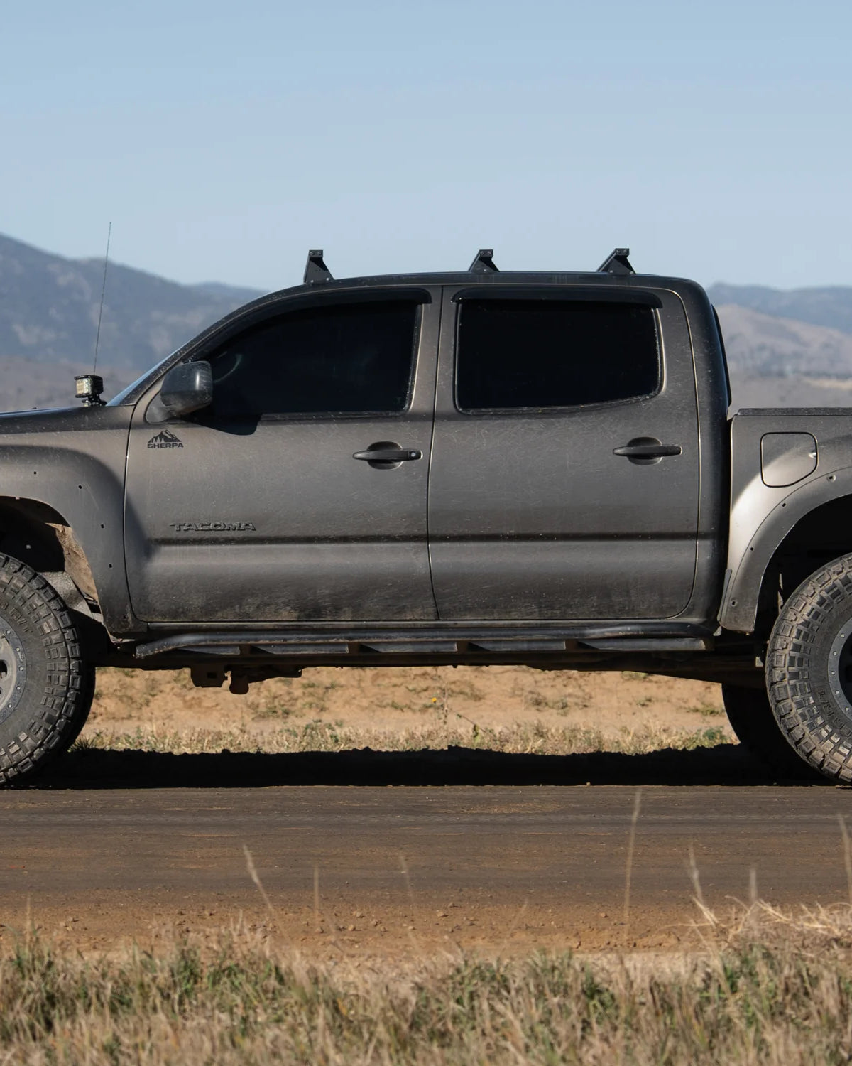 Sherpa Equipment Co. Roof Crossbars for Toyota Tacoma Double Cab (2005–2023) - Set of 3