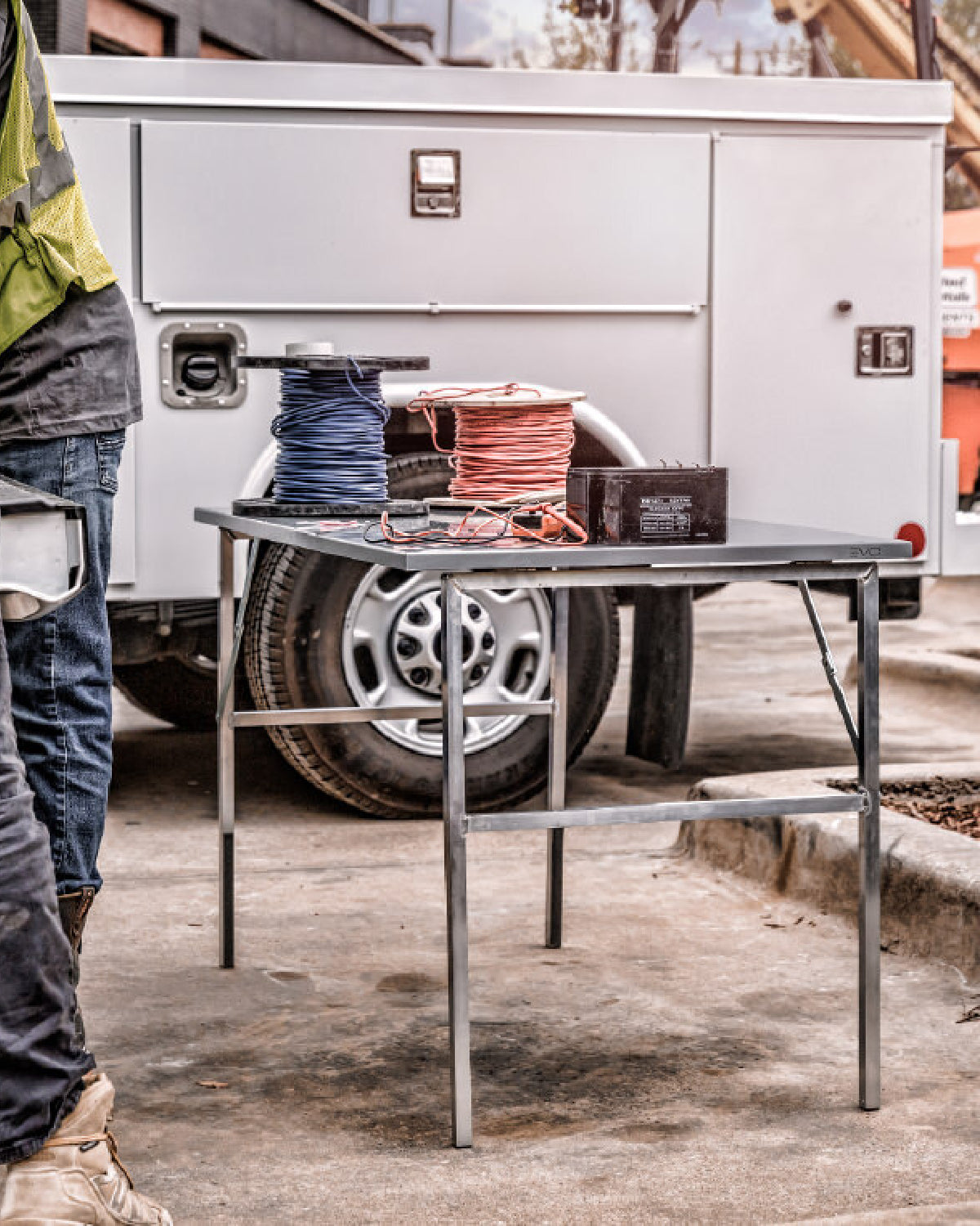 SmartCap Stow-Away Folding Table