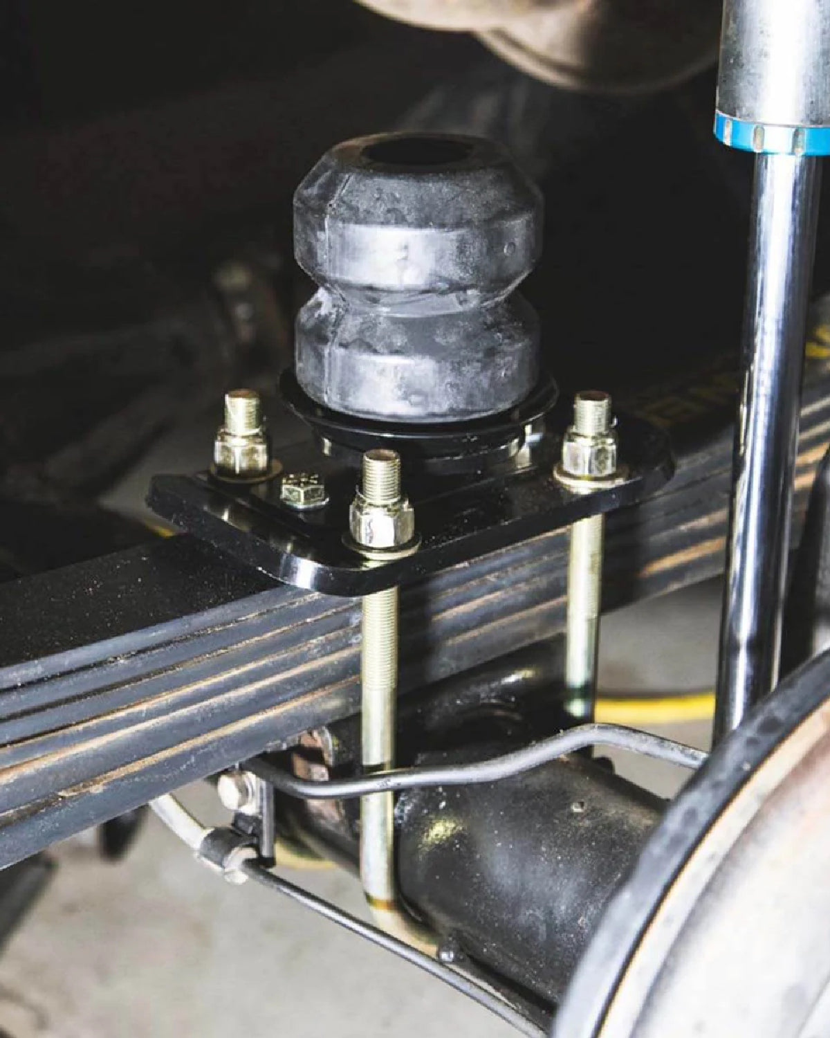 Timbren Active Off-Road Rear Bump Stop Kit with U-Bolt Flip Kit for Toyota Tacoma (2005–2023)