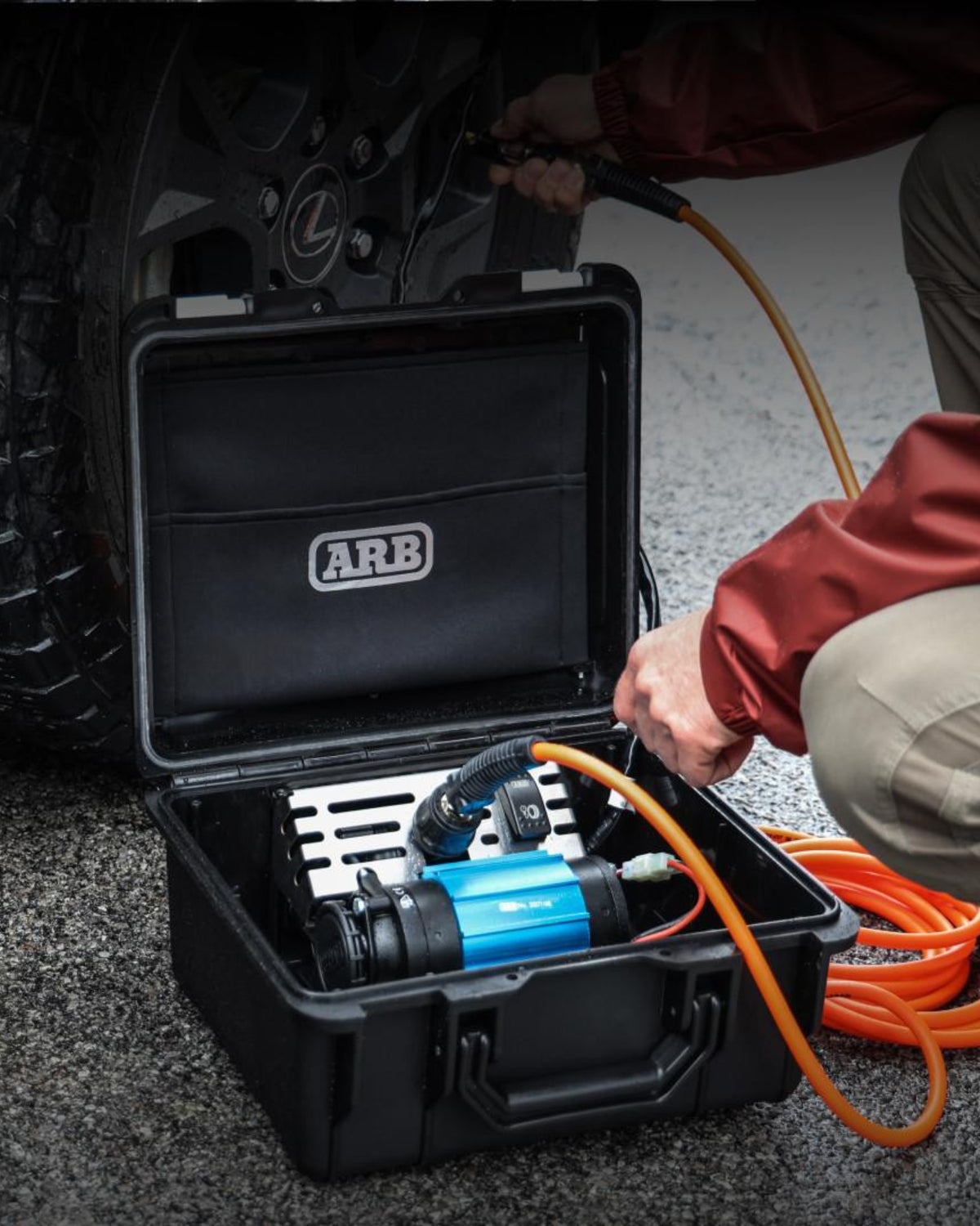 ARB 12 V Brushed Single-Motor Portable Air Compressor