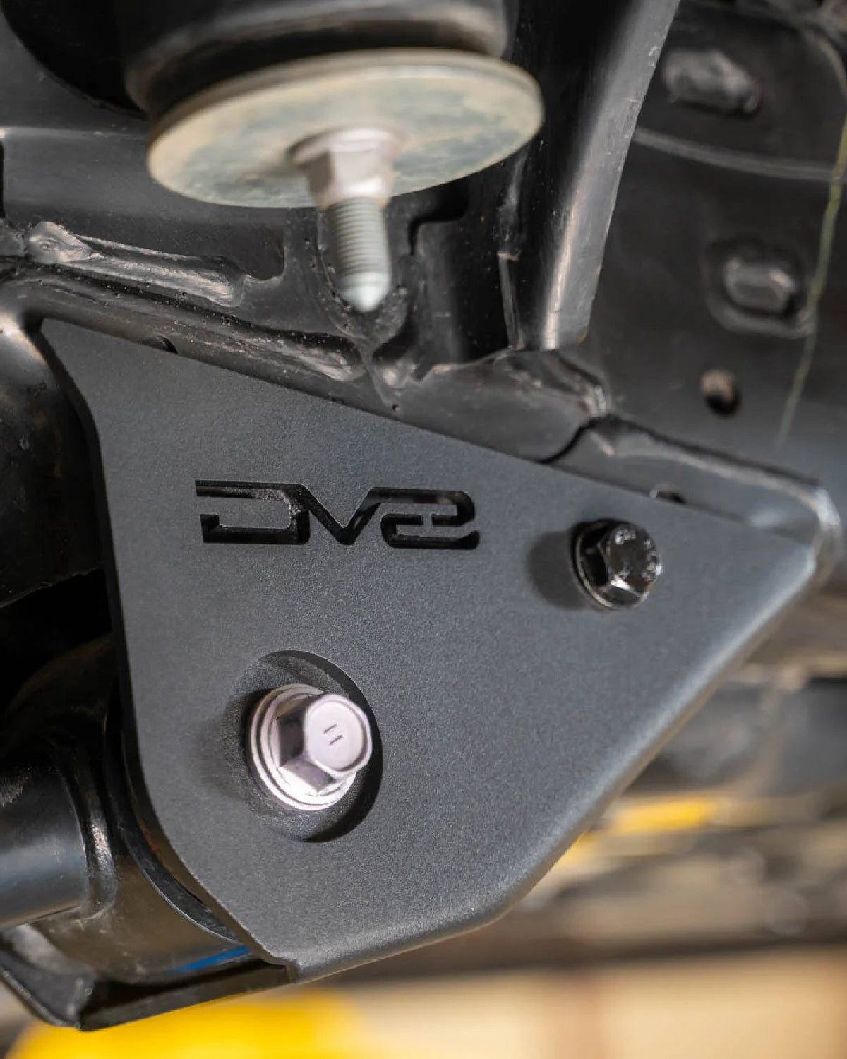 DV8 Offroad 5 mm Steel Front Link Mount Skid Plates for 4th-Gen Tacoma (2024–Present) - Pair