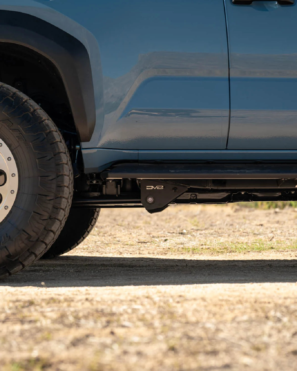 DV8 Offroad 5 mm Steel Front Link Mount Skid Plates for 6th-Gen 4Runner (2025–Present) - Pair