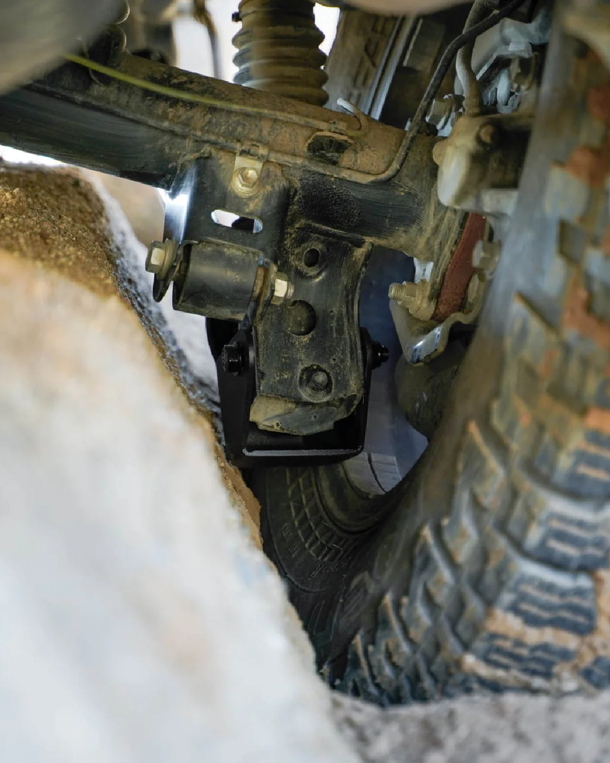 DV8 Offroad 4 mm Steel Rear Shock Mount Skid Plates for 5th-Gen 4Runner (2010–2024) - Pair