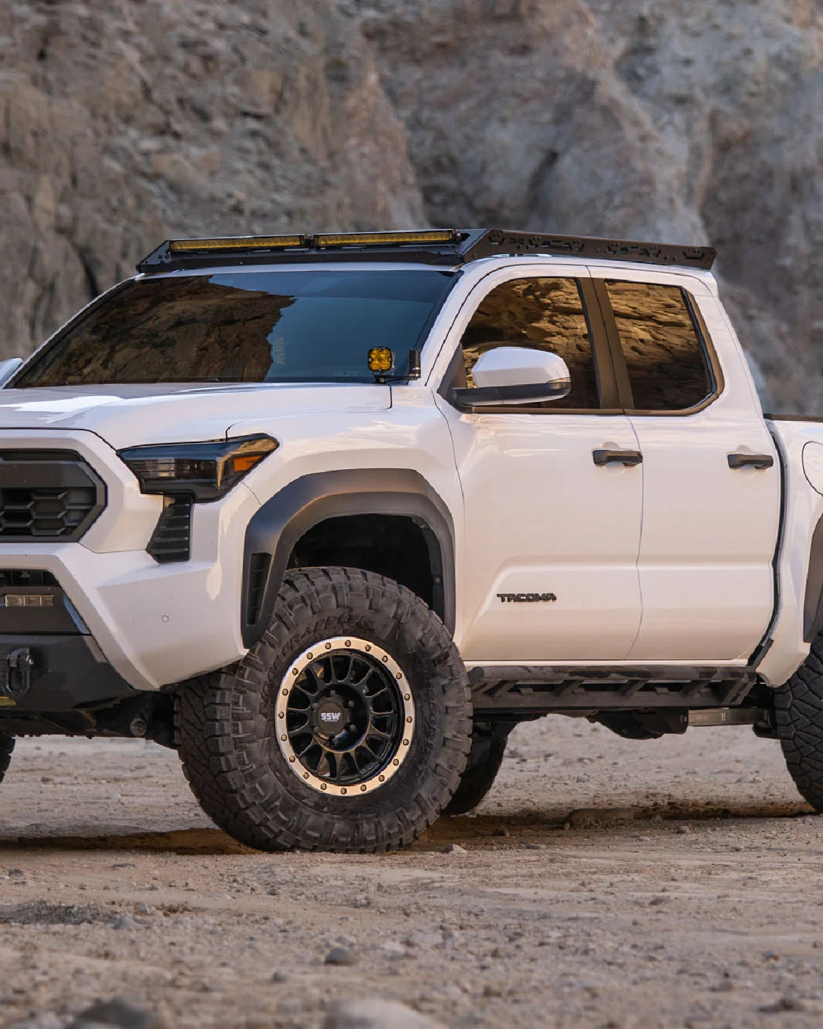 DV8 Offroad Spec Series Roof Rack for 4th-Gen Tacoma Double Cab (2024–Present)