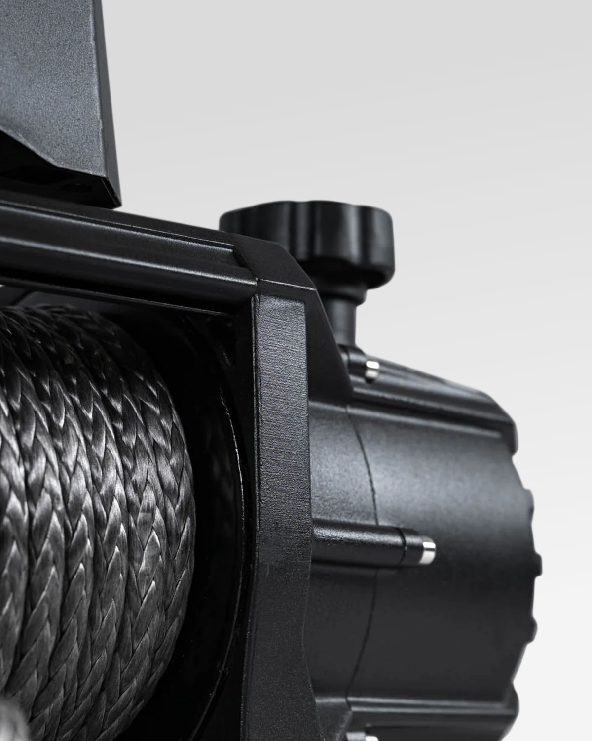 DV8 Offroad Xtract 12,000 lb Winch with Synthetic Winch Rope