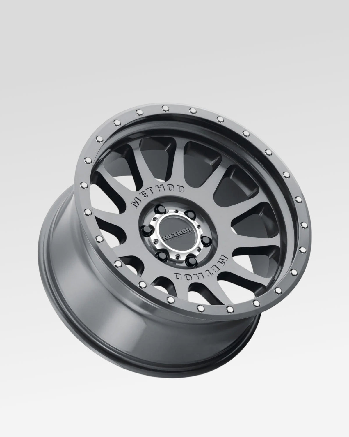 Method Race Wheels 605 20 x 10 in Wheel in Gloss Titanium Gray with -24 mm Offset and 6 x 139.7 mm Bolt Pattern