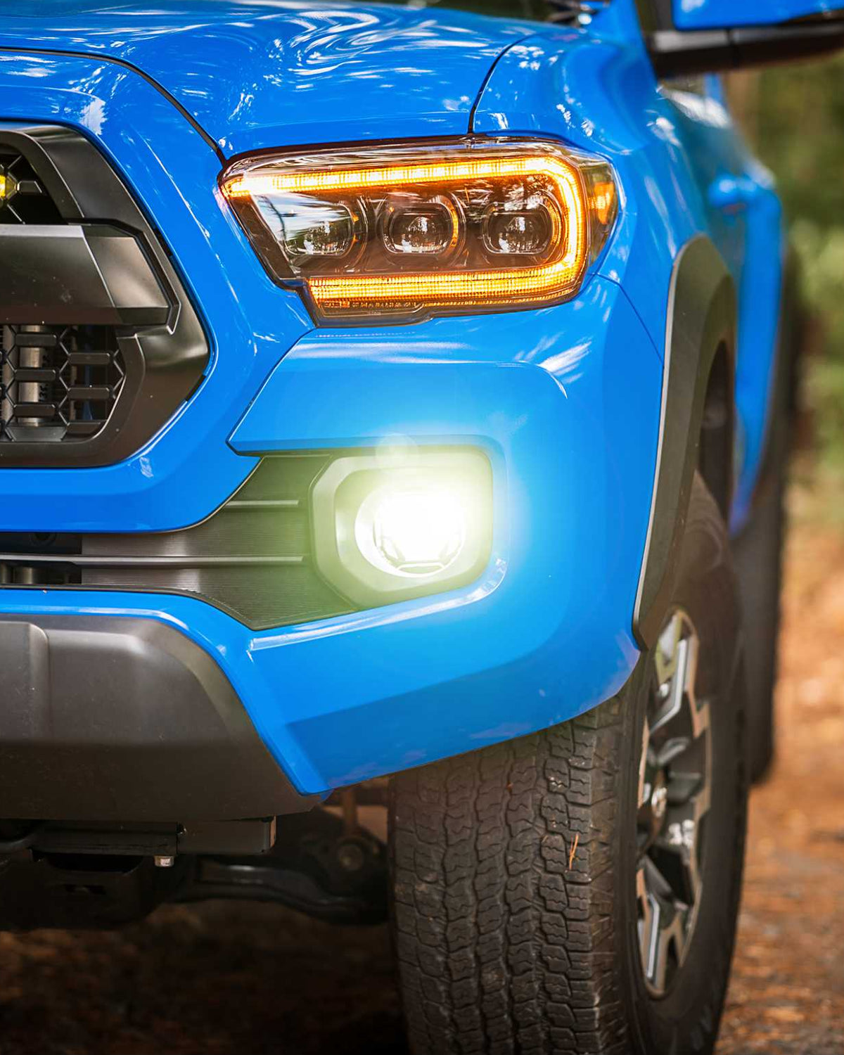 Morimoto 4Banger 2.0 HXB LED Fog Light Kit with SAE Wide Beam Pattern and Clear Lens for Toyota Tacoma (2012–2023)