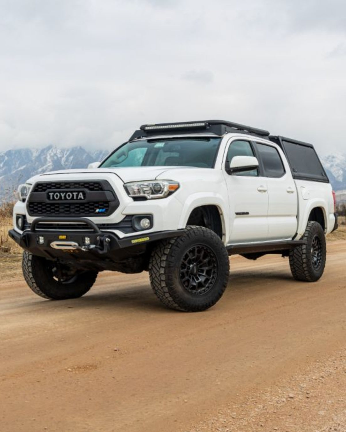 ReadyLift SST 2.1 Suspension Kit with 2.5 in Front Lift, 2.5 in Rear Lift, and TeraFlex Falcon 2.1 Shocks for Toyota Tacoma (2005–2023)