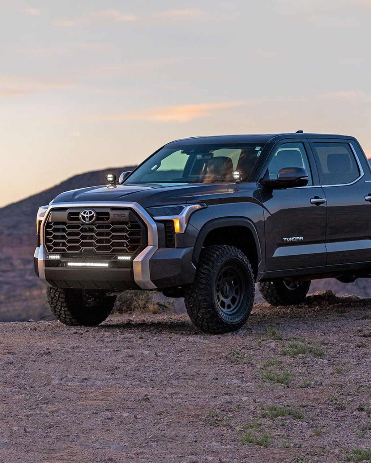 Rigid Industries SR-Series SAE Fog Light Kit with Clear SAE Fog Lens for 3rd-Gen Tundra (2022–Present)