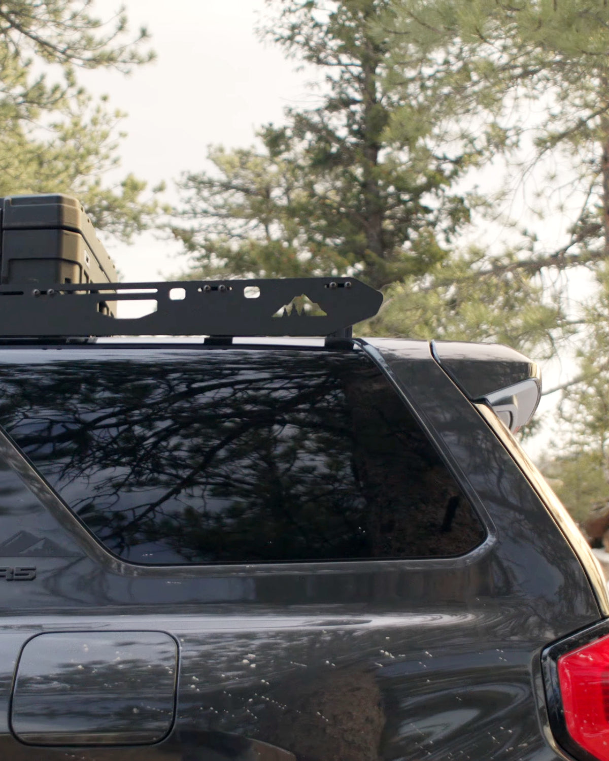 Sherpa Equipment Co. Peak Series Capitol Roof Rack with Standard Fairing for 6th-Gen 4Runner (2025–Present)